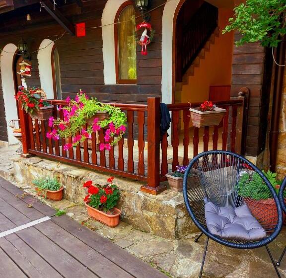 Пансион Guest House Elora
