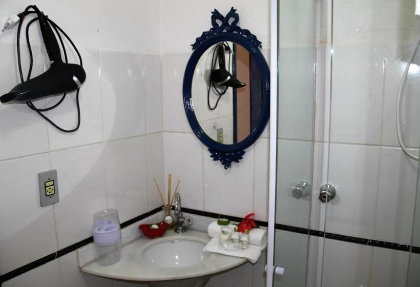 پانسیون Pousada Jardim Das Oliveiras