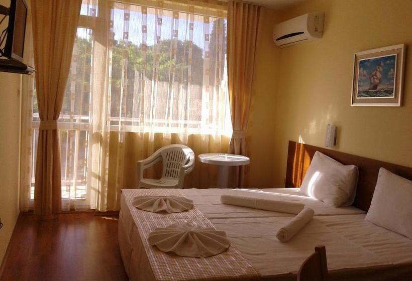 פנסיון Stephanovy Guest House