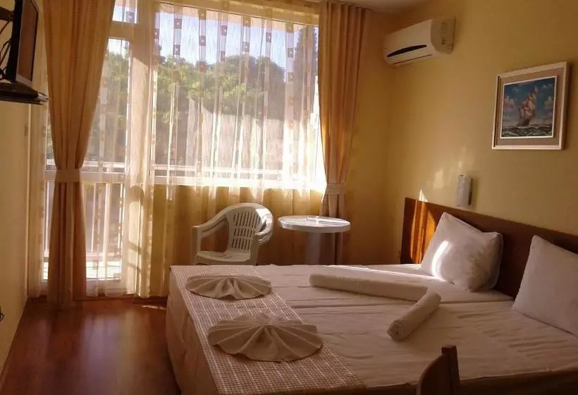 ペンション Stephanovy Guest House