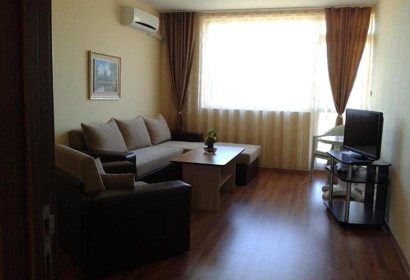 פנסיון Stephanovy Guest House