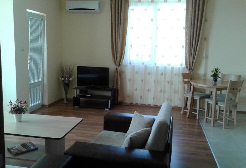 פנסיון Stephanovy Guest House