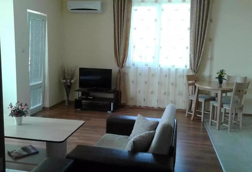 ペンション Stephanovy Guest House