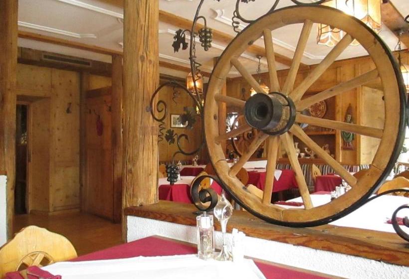 هاستل Gasthof Zur Traube