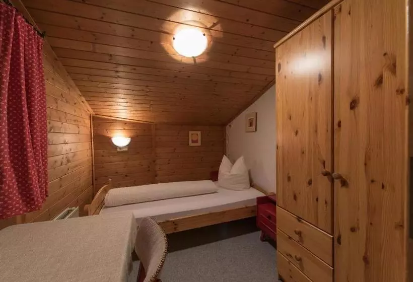 هاستل Gasthof Zur Traube
