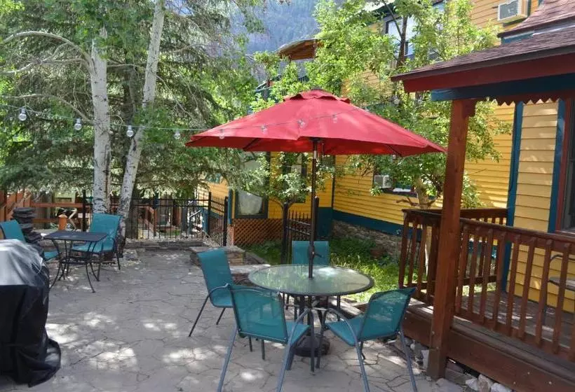 Retkeilymaja The Ouray Main Street Inn
