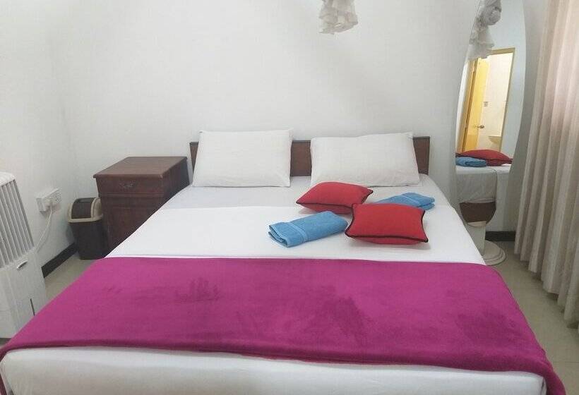 بنسيون 59b Rest Inn Ella