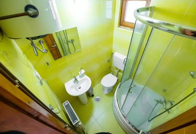 پانسیون Guesthouse Sandra