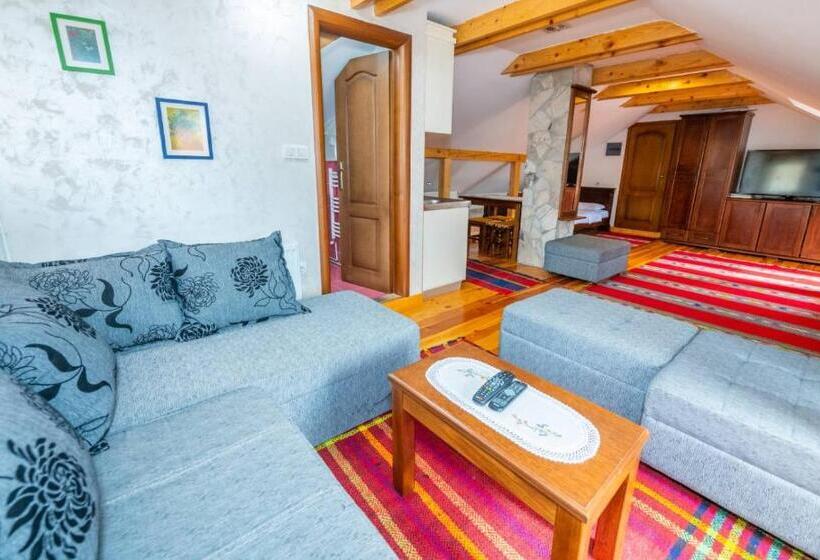 پانسیون Guesthouse Sandra