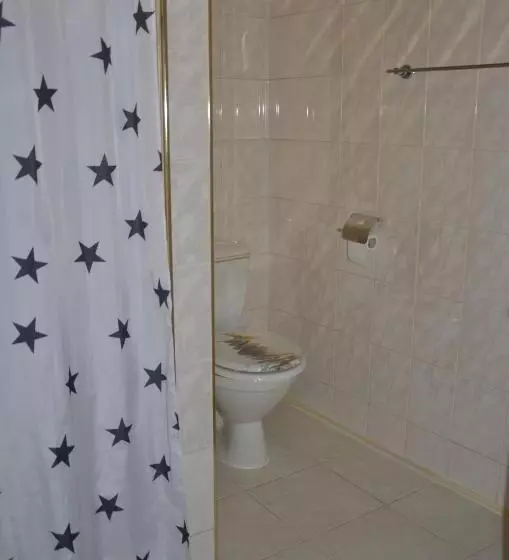 ペンション Guesthouse Zlatý Hrozen
