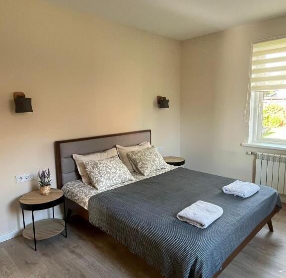 پانسیون Viesu Nams Pupa