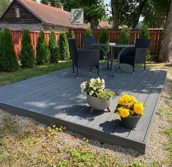 پانسیون Viesu Nams Pupa