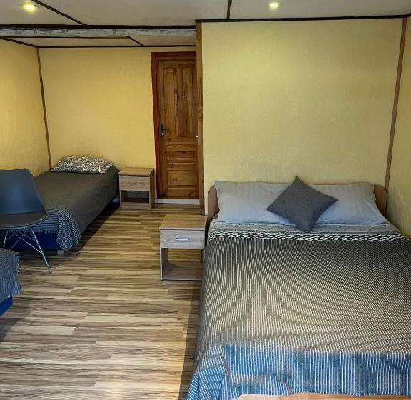 پانسیون Viesu Nams Pupa