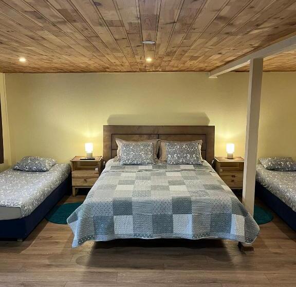 پانسیون Viesu Nams Pupa