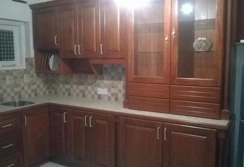 Пансион Villa 49 Hotel Beds  Hikkaduwa