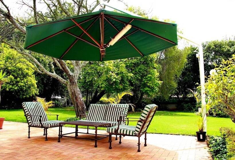 Pension Waterkloof Guest House