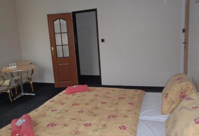 Pension A Restaurace Kůlna