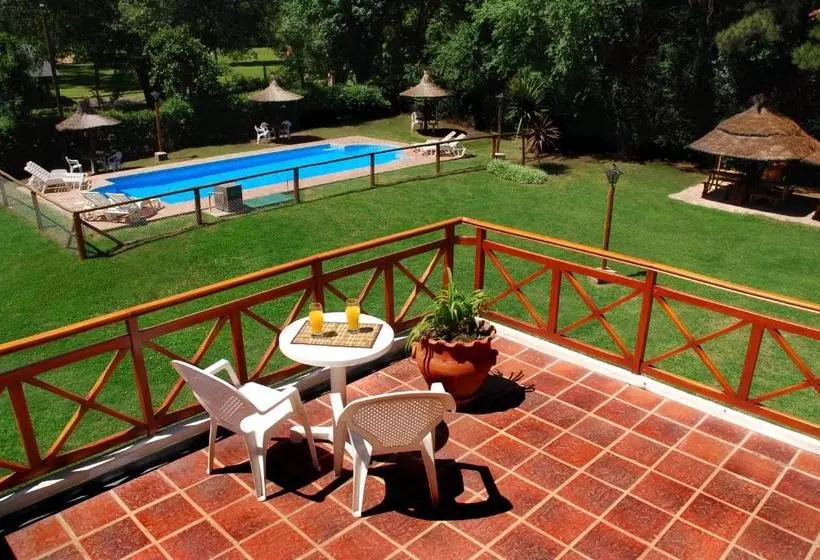 Retkeilymaja Posada La Escondida