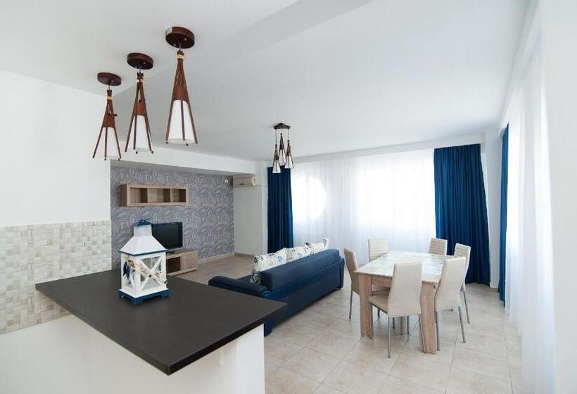 Mamaia Summerland Apartments