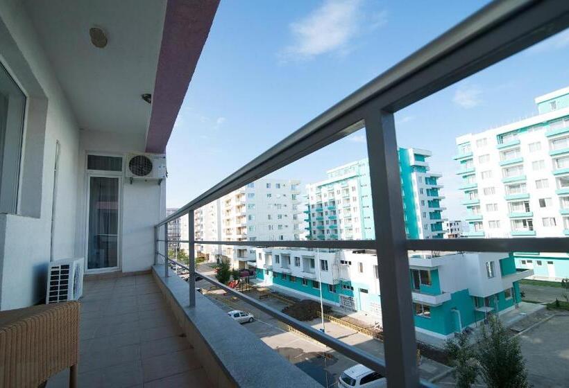 Mamaia Summerland Apartments