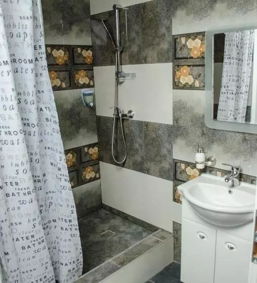 پانسیون City Lux Villa