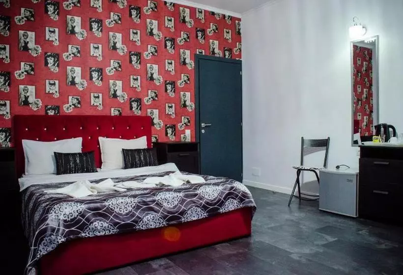 پانسیون City Lux Villa