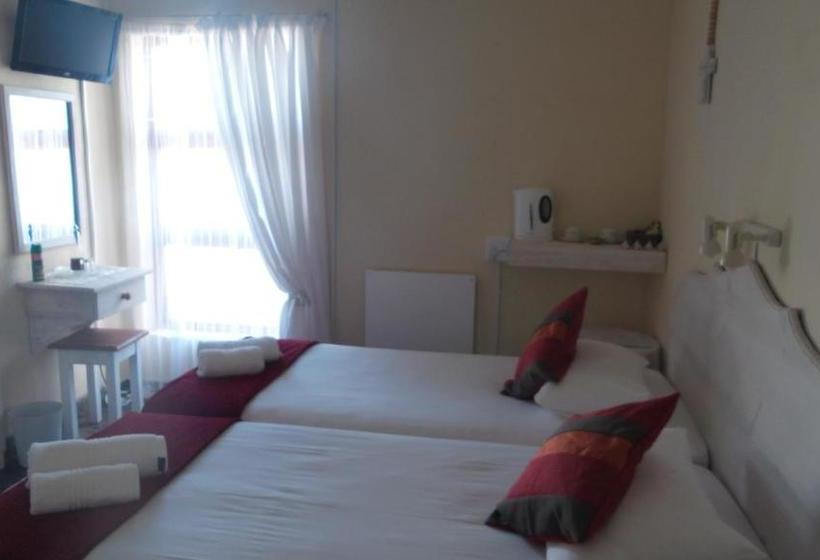 펜션 Sir Lambert S Guesthouse