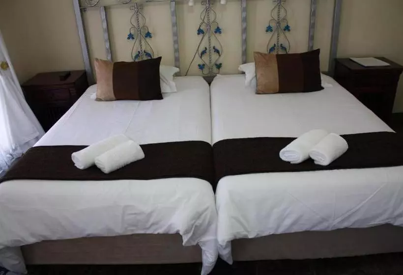 ペンション Sir Lambert S Guesthouse