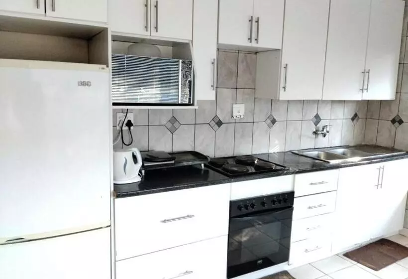 ペンション Turquoise View Guesthouse