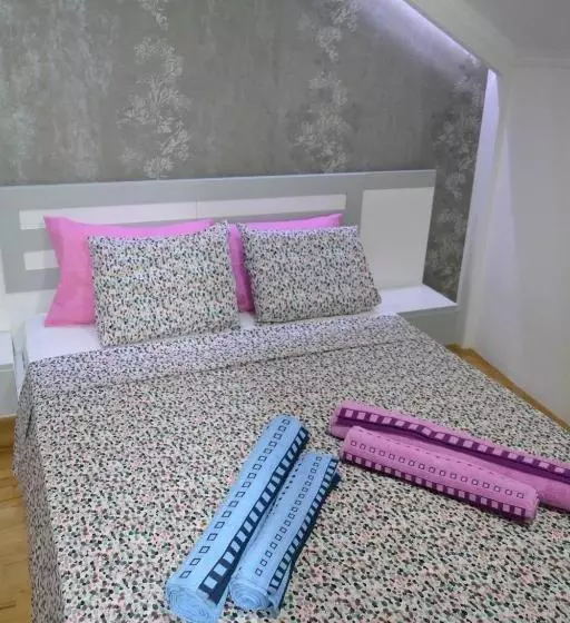 پانسیون Villa Renessans