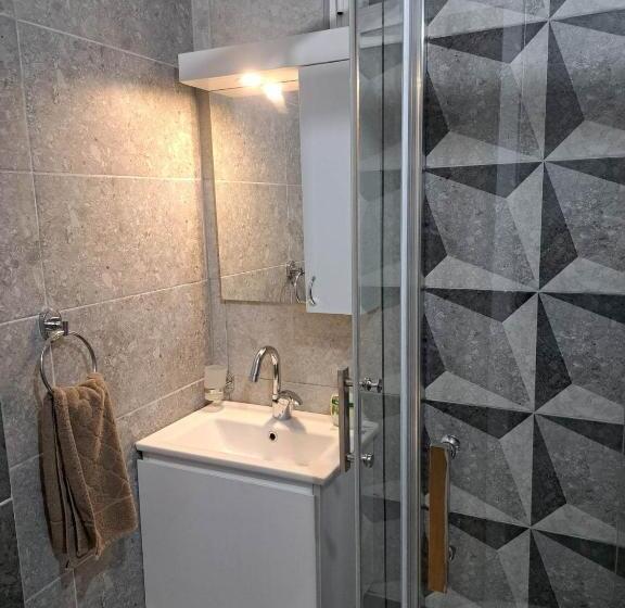 پانسیون Villa Renessans