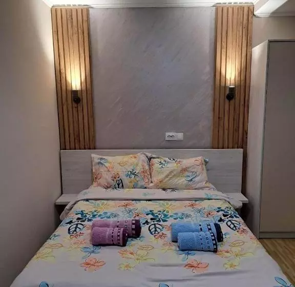 پانسیون Villa Renessans