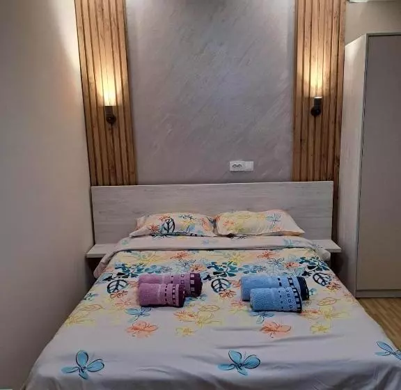 پانسیون Villa Renessans