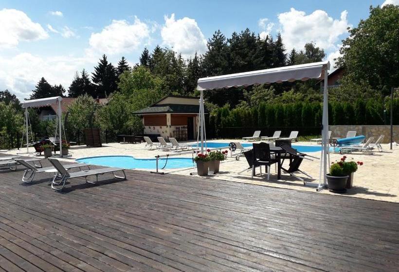 پانسیون Sunčani Breg Apartments Vrdnik