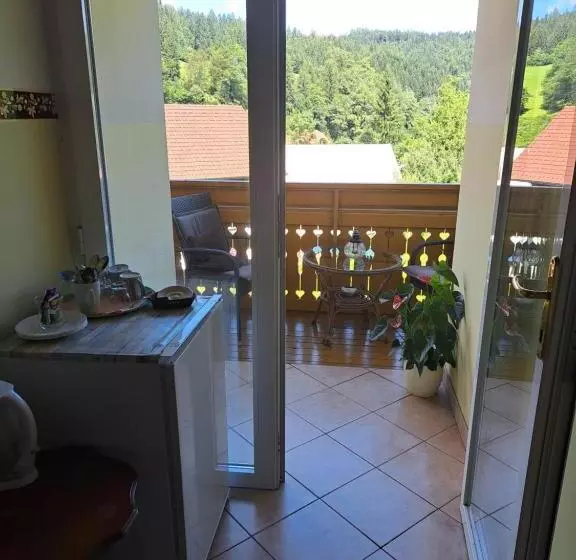 پانسیون Guest House Kveder
