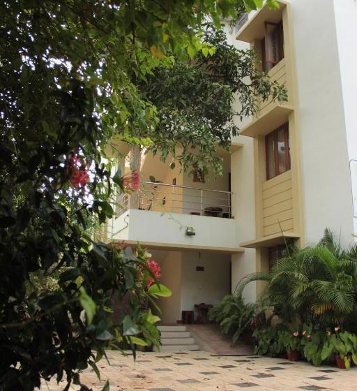 بنسيون Alamanda Alleppey Beach Elegant 3bhk Guest House Apartment