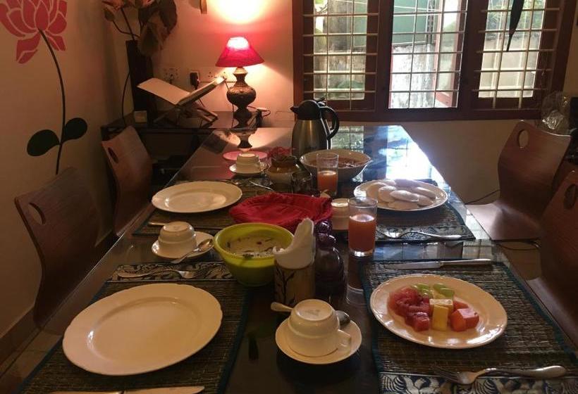 بنسيون Alamanda Alleppey Beach Elegant 3bhk Guest House Apartment