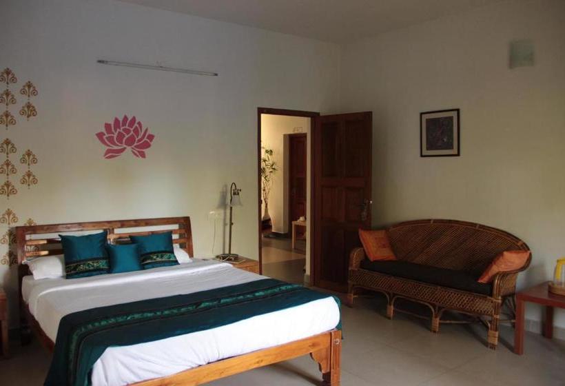 بنسيون Alamanda Alleppey Beach Elegant 3bhk Guest House Apartment