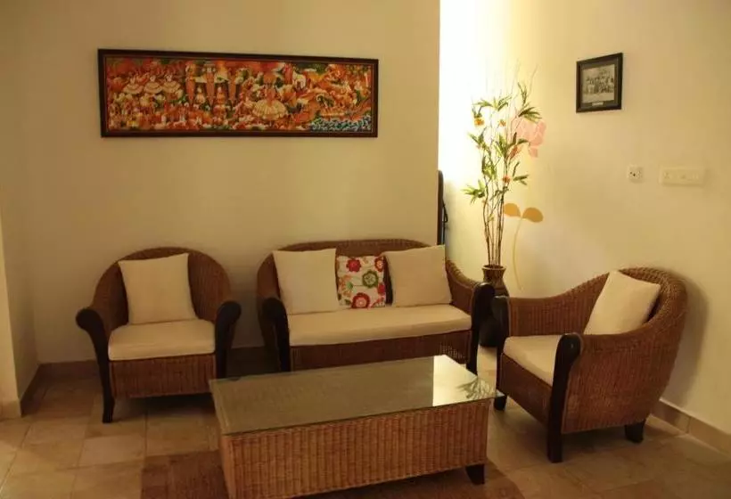 ペンション Alamanda Alleppey Beach Elegant 3bhk Guest House Apartment