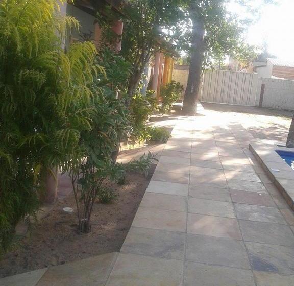 پانسیون Pousada Gincoara