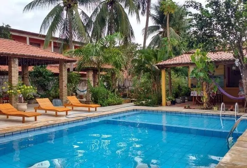 ペンション Pousada Gincoara