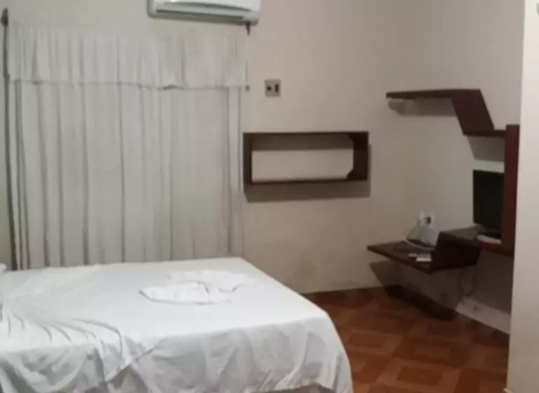 ペンション Pousada Gincoara