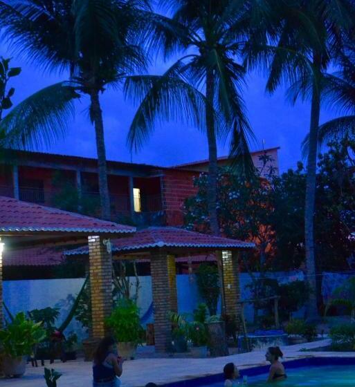 پانسیون Pousada Gincoara