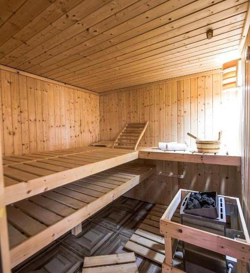 پانسیون Sunčani Breg Apartments Vrdnik