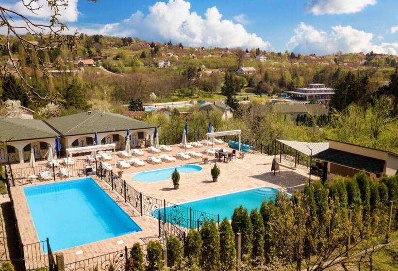 پانسیون Sunčani Breg Apartments Vrdnik