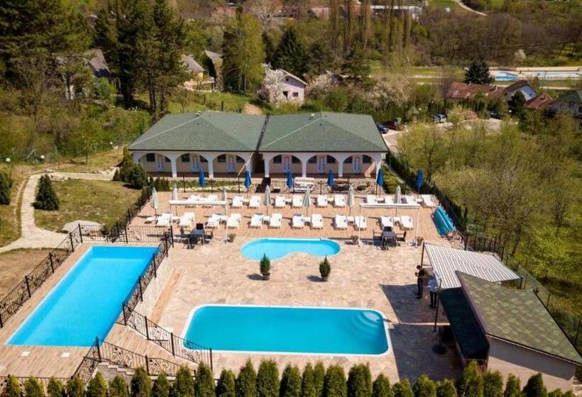 پانسیون Sunčani Breg Apartments Vrdnik