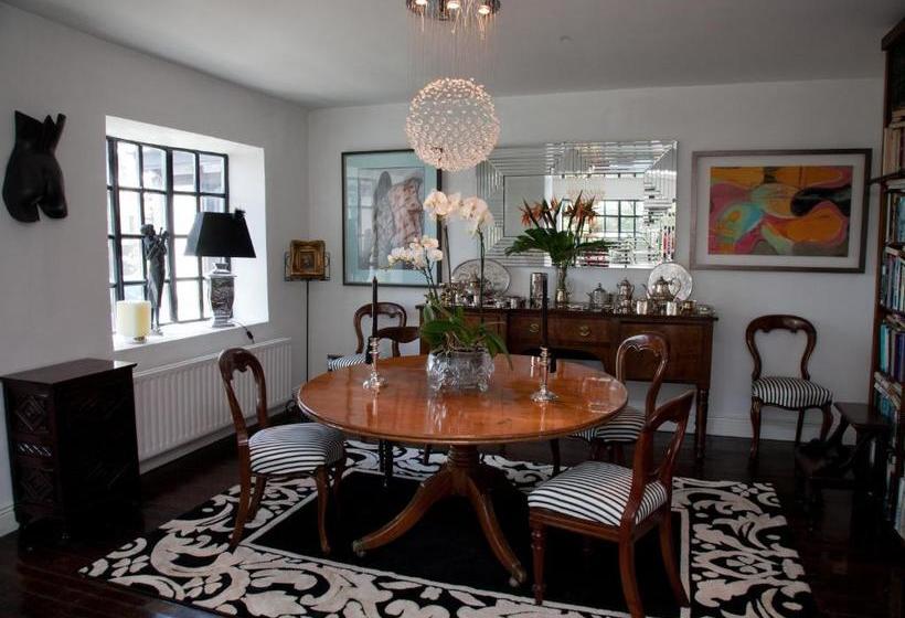 פנסיון The K Kinsale