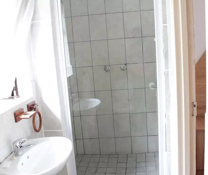 ペンション Tzaneen Guest House