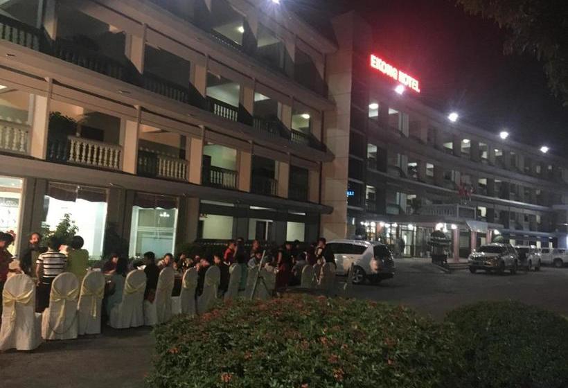 בית מלון כפרי Mekong