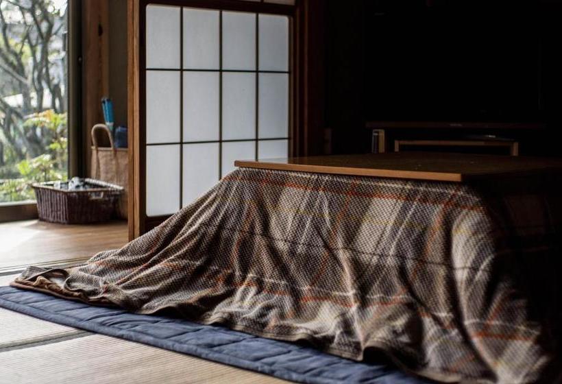 פנסיון 88 House Hiroshima